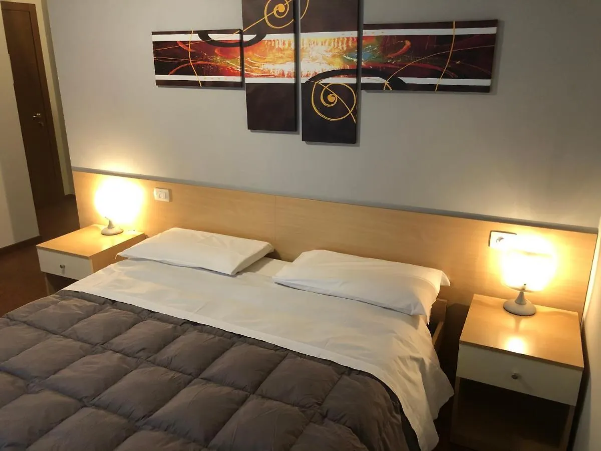 **  Hotel Del Boschetto Poggiridenti Italy